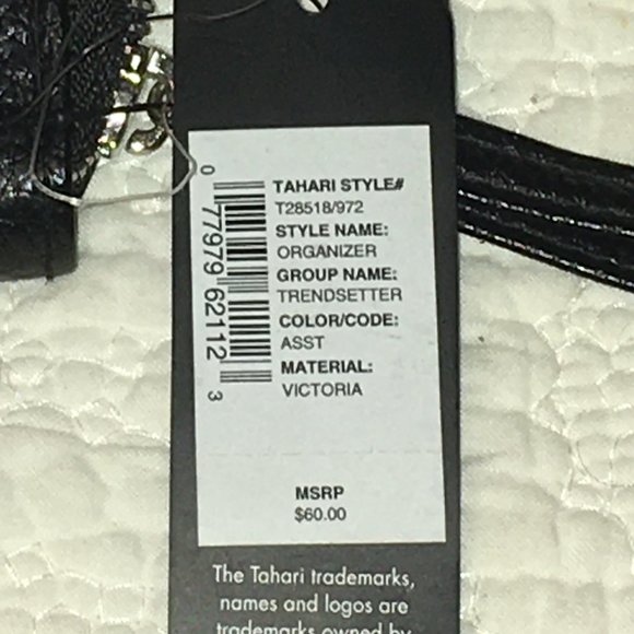 Tahari Women's Black Trendsetter Clutch Wallet Organizer with Wrist Strap NWT - Picture 11 of 15
